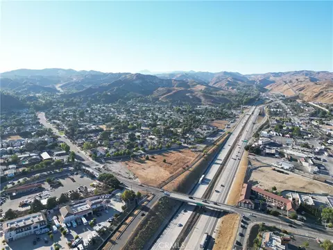 31426 The Old Rd N, Castaic, CA 91384 photo 6