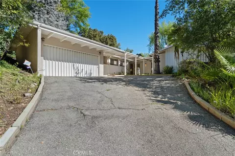 16955 Adlon Rd, Encino, CA 91436
