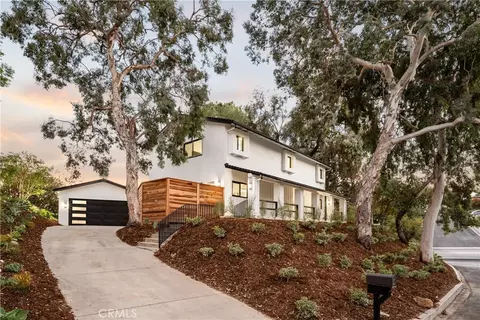 3500 Caribeth Dr, Encino, CA 91436
