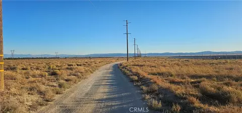 0 Willow Ave, Rosamond, CA 93560