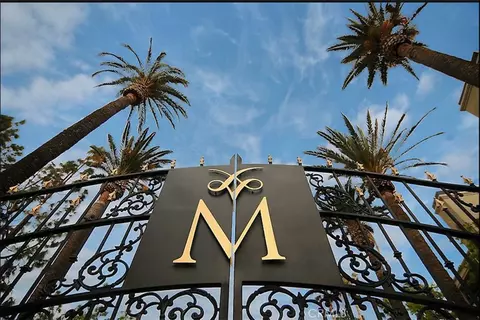 21500 Burbank Blvd #112, Woodland Hills, CA 91367