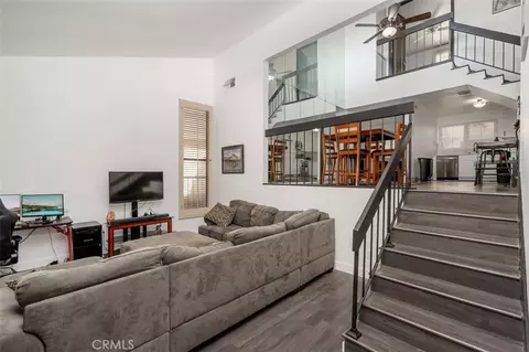 6121 Shoup Ave #34, Woodland Hills, CA 91367