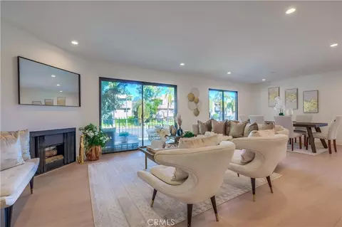 17230 Chatsworth St #1, Granada Hills, CA 91344