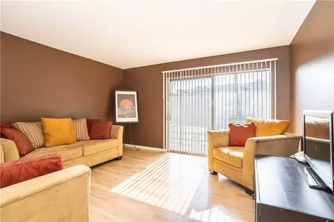 5460 White Oak Ave #E229, Encino, CA 91316