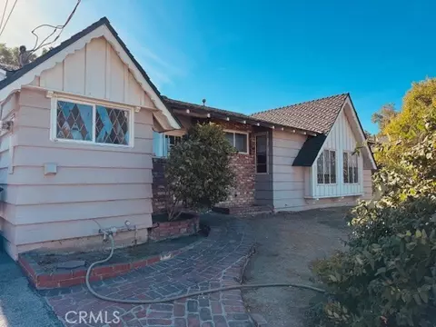22714 Macfarlane Dr, Woodland Hills, CA 91364