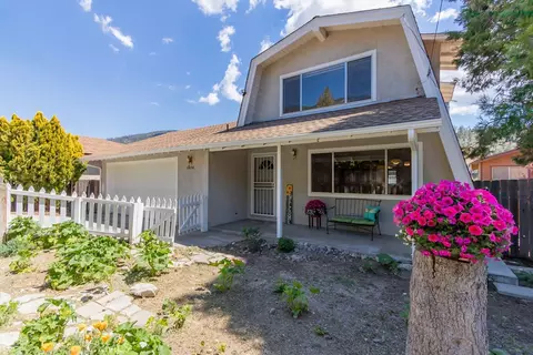 6628 Ivins Dr, Frazier Park, CA 93225