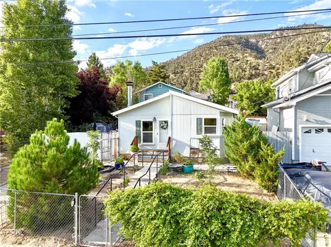 6613 Ivins Dr, Frazier Park, CA 93225