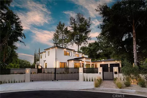20441 Robert Pl, Woodland Hills, CA 91364