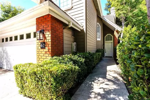 20950 Oxnard St #63, Woodland Hills, CA 91367