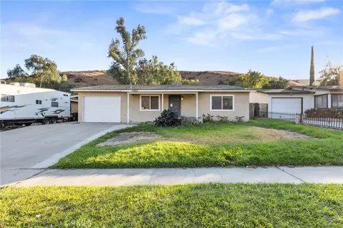 1423 Morgan Rd, San Bernardino, CA 92407