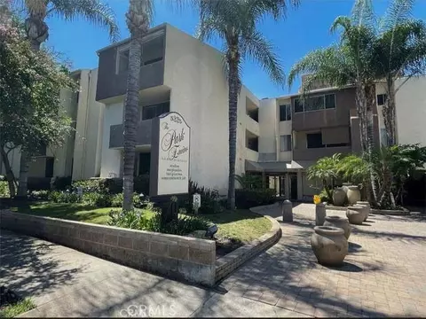 5325 Newcastle Ave #129, Encino, CA 91316