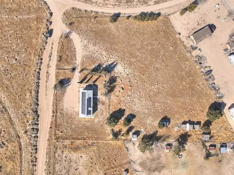 25253 Malmo St, Lancaster, CA 93536 photo 2