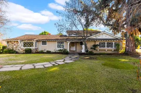 4938 Kelvin Ave, Woodland Hills, CA 91364