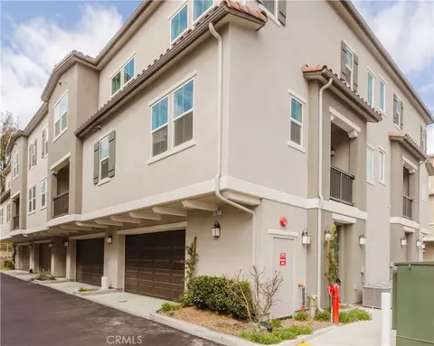 2811 Elderflower St, Spring Valley, CA 91977