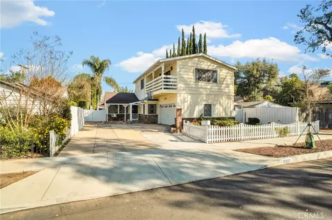 21227 Celes St, Woodland Hills, CA 91364
