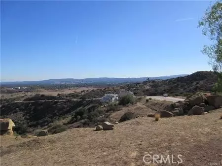 24125 Woolsey Cyn, West Hills, CA 91304