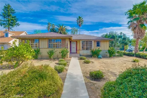 6434 Quakertown Ave, Woodland Hills, CA 91367