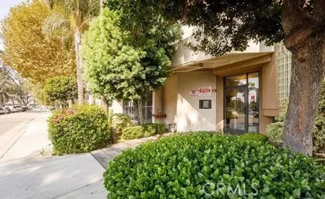 15455 Sherman Way #18, Van Nuys, CA 91406