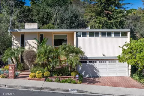 17015 Escalon Dr, Encino, CA 91436