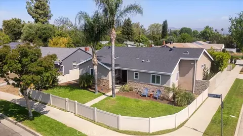 22031 Gilmore St, Woodland Hills, CA 91303