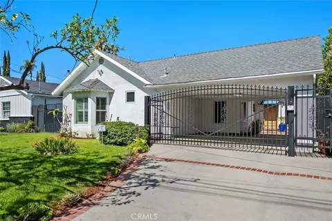 15731 Morrison St, Encino, CA 91436