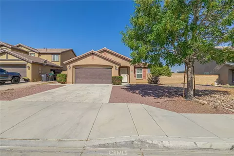 45043 18th St E, Lancaster, CA 93535
