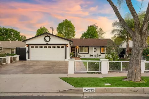 24232 Friar St, Woodland Hills, CA 91367