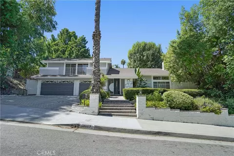 4623 Winnetka Ave, Woodland Hills, CA 91364