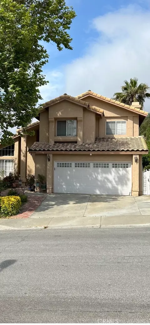30103 Desert Rose Dr, Castaic, CA 91384