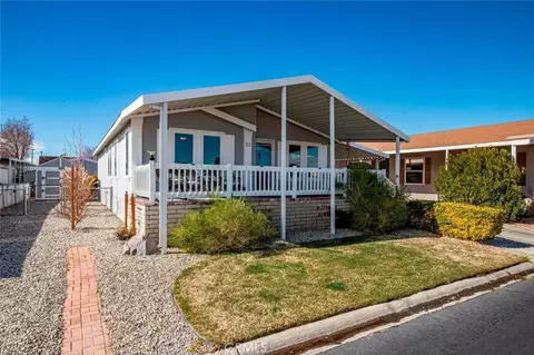 2121 E Avenue I #32, Lancaster, CA 93535