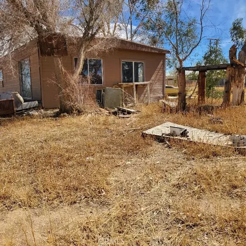 843 Sky Pl, Ridgecrest, CA 93555 photo 2