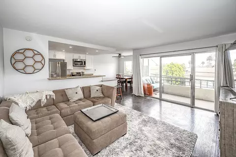 420 Redondo Ave #207, Long Beach, CA 90814