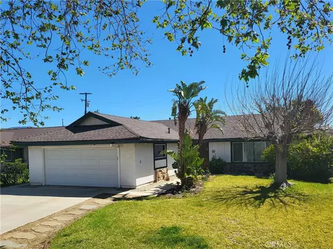 12976 Alexander St, Sylmar, CA 91342