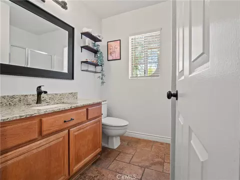 21741 Jeffers Ln, Saugus, CA 91350 photo 10