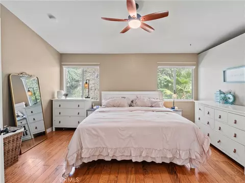 Bedroom - 21741 Jeffers Ln, Saugus, CA 91350 photo 2 of 5