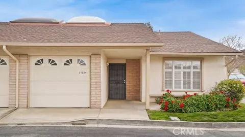 19324 Flowers Ct, Newhall, CA 91321