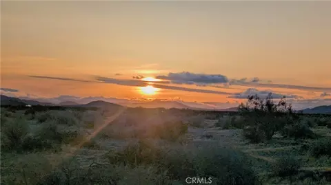 230 E Avenue N-12, Palmdale, CA 93591