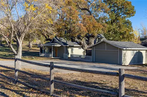 Other - 27900 Bear Valley Rd, Tehachapi, CA 93561 photo 1 of 8