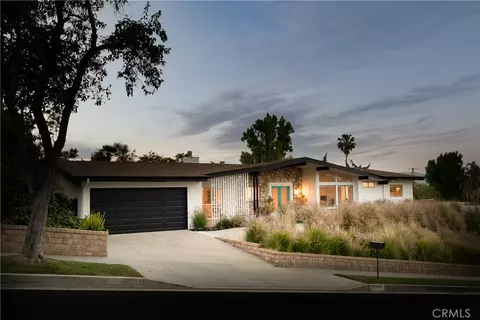23811 Albers St, Woodland Hills, CA 91367