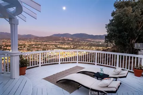 18517 Himalayan Ct, Canyon Country, CA 91351