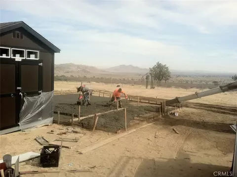 137 E Avenue N6, Palmdale, CA 93591 photo 12