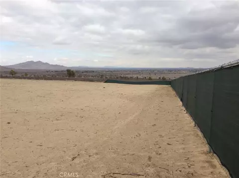 137 E Avenue N6, Palmdale, CA 93591 photo 16
