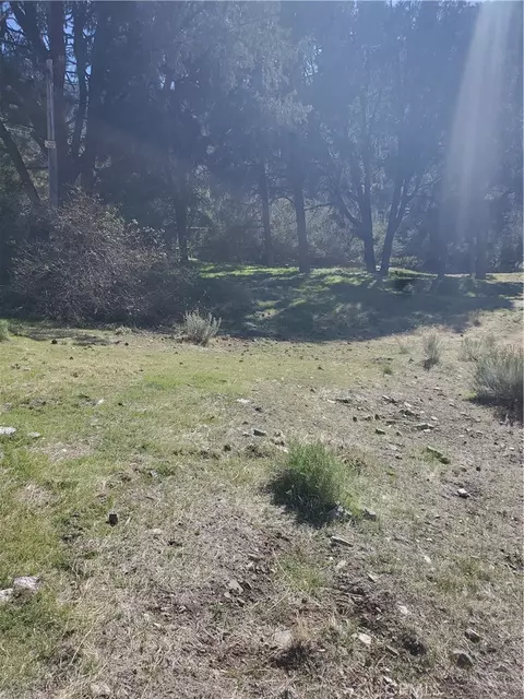237 Pine Canyon Dr, Frazier Park, CA 93225