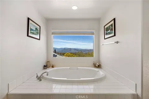 Bath - 34695 Desert Rd, Acton, CA 93510 photo 4 of 4
