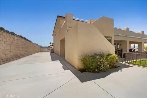 Exterior - 34695 Desert Rd, Acton, CA 93510 photo 9 of 10