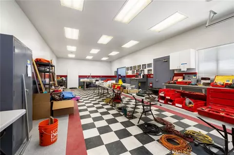 Other - 34695 Desert Rd, Acton, CA 93510 photo 3 of 24