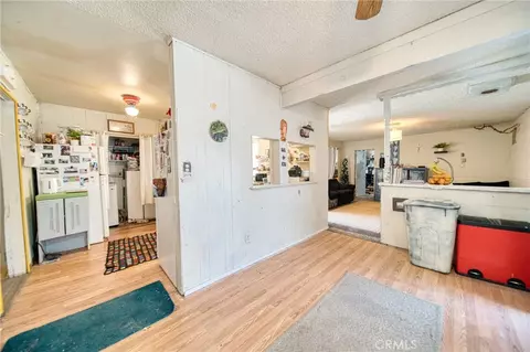 Entry Way - 84647 5th St, Trona, CA 93562 photo 2 of 4
