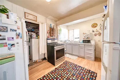 Kitchen - 84647 5th St, Trona, CA 93562 photo 1 of 3