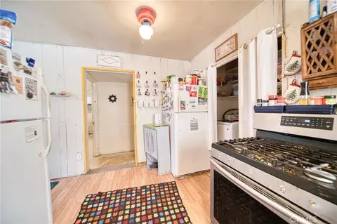 Entry Way - 84647 5th St, Trona, CA 93562 photo 3 of 4