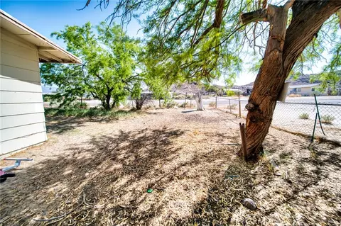 Exterior - 84647 5th St, Trona, CA 93562 photo 5 of 13